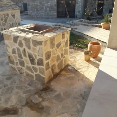Villa Vrsinska Cesta *